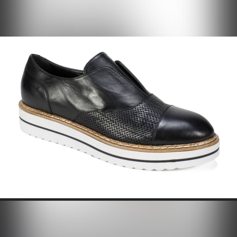 Italian Made‎ Black Leather Slip On Oxfords Size 8